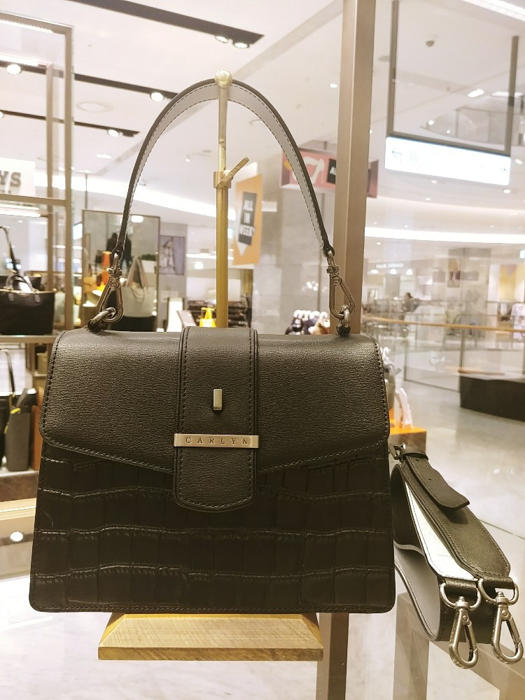 <b><p>Carlin New Hester Small H78166010</p></b><b><p>カーリンニューヘスタースモールS H78166010</p></b><br /><br /><p align='center'>