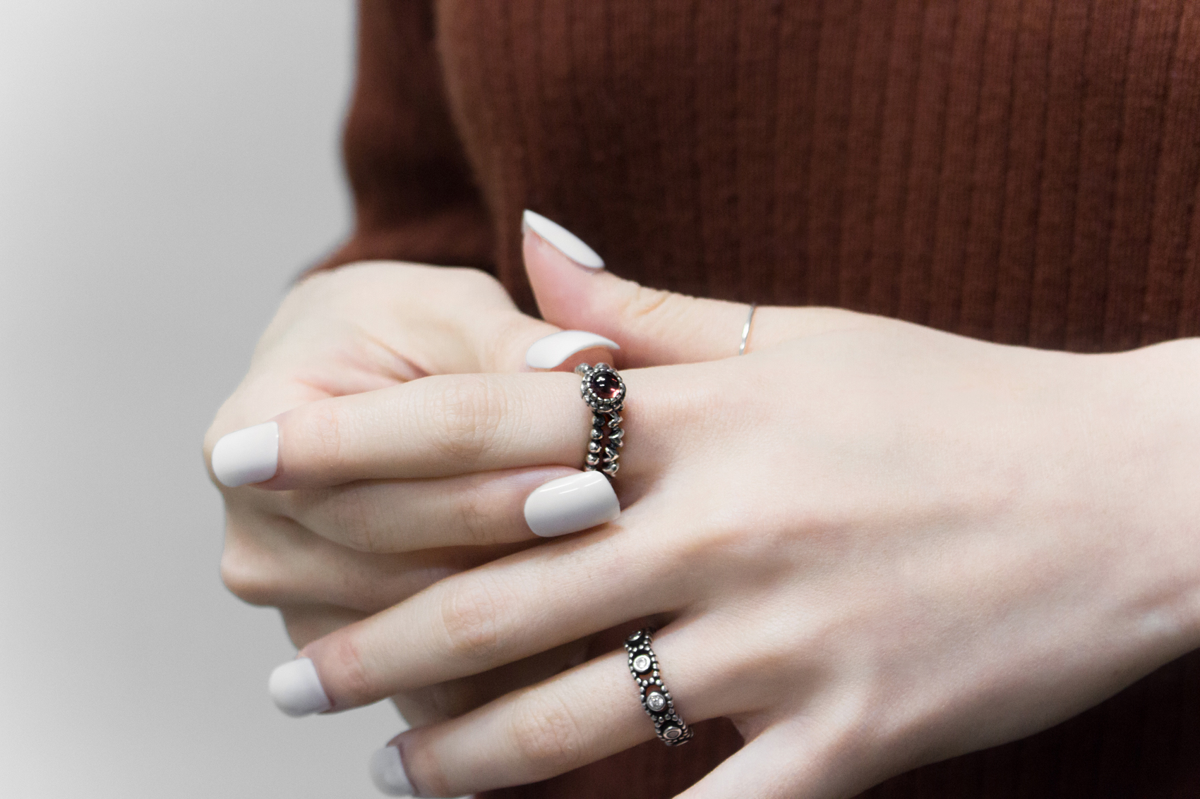 <b><p>January Birthstone Ring Gt gt Silver 925</p></b><b><p>1月に 誕生石リング ガーネット シルバー925 パンドラスタイル サイズ 層 友情</p></b><br /><br /><p align='center'>