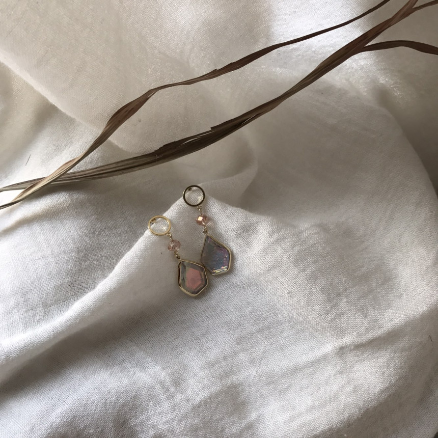 <b><p>Sugar Motr-Dahter Drop Erings Semi office</p></b><b><p>シュガー 螺鈿 ドロップイヤリング セミオフィスルック 光沢がきれいな フェミニンな感性ムード</p></b><br /><br /><p align='center'>