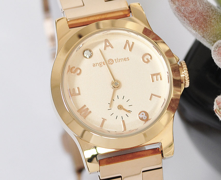 <b><p>Angel and Time Wom clock</p></b><b><p>エンジェルアンドタイム 女性 時計</p></b><br /><br /><p align='center'>