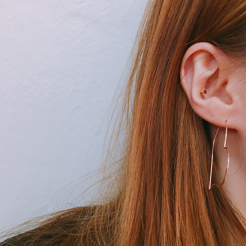 <b><p>Luce Heart Ring Ers LKJ1169 attractive Stand</p></b><b><p>ルーチェ ハートリングピアス LKJ1169 魅力的な 一つだけで説得力の ゴクォル</p></b><br /><br /><p align='center'>