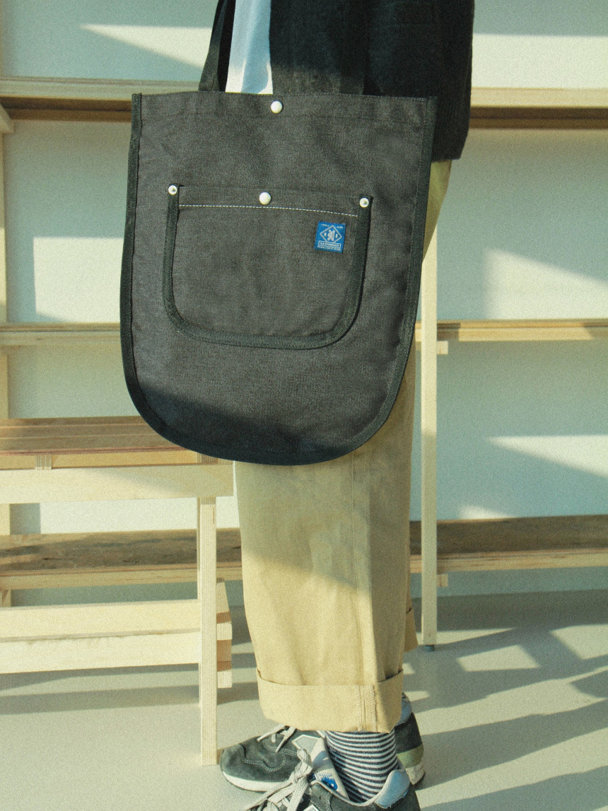 <b><p>Vintage flat back Clean modern Amic feelg</p></b><b><p>ヴィンテージフラットバックすっきりとしたモダンなムードアメリカンな感じヒプハンスタイリングミニマリズ</p></b><br /><br /><p align='center'>