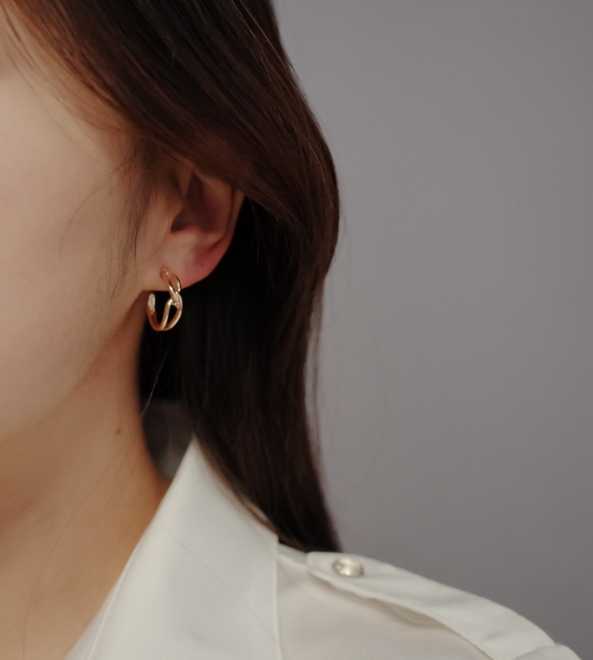 <b><p>Sandy 12SET daily earring Simple Unique St</p></b><b><p>サンディ 12SET デイリー イヤリング シンプルユニーク スタースィルク 30代の女性</p></b><br /><br /><p align='center'>