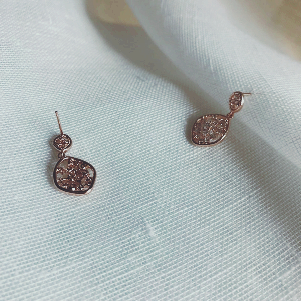 <b><p>Elegant earrings Drama Misty Kim N-ju fashion</p></b><b><p>エレガントなイヤリング ドラマミスティ キム・ナムジュ ファッション 高ヘラン 芸能人</p></b><br /><br /><p align='center'>
