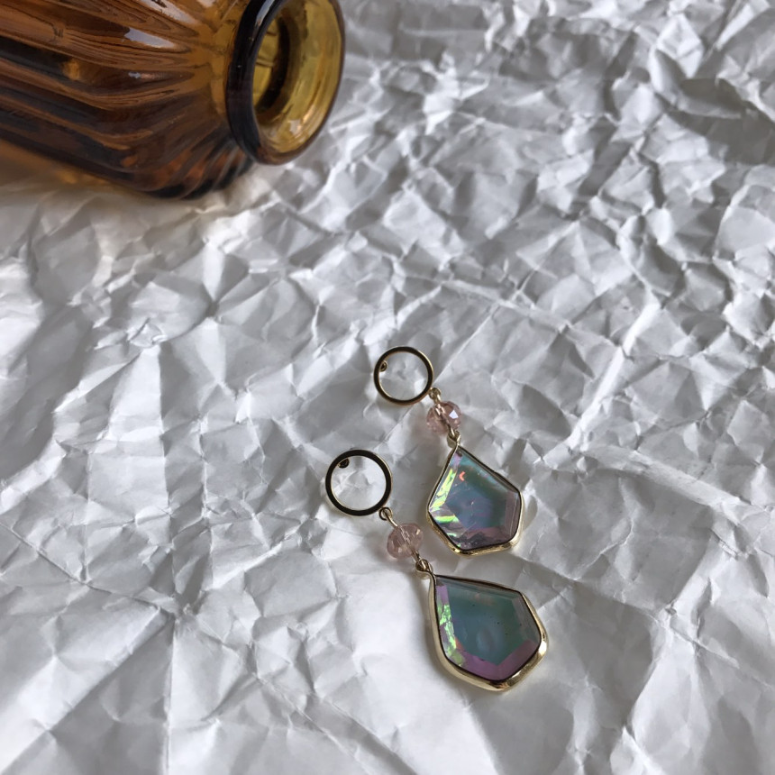 <b><p>Sugar Motr-Dahter Drop Erings Semi office</p></b><b><p>シュガー 螺鈿 ドロップイヤリング セミオフィスルック 光沢がきれいな フェミニンな感性ムード</p></b><br /><br /><p align='center'>