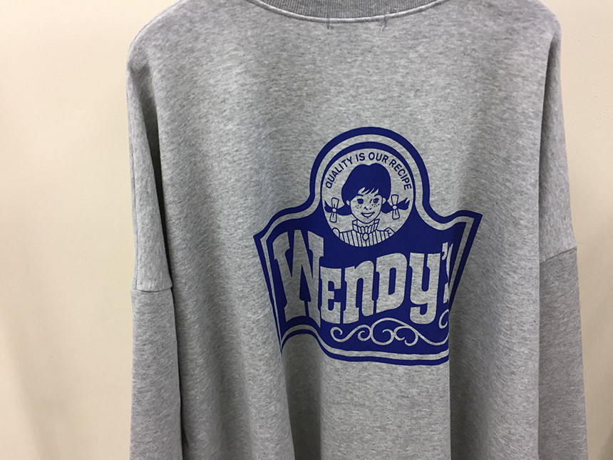 <b><p>Wendy Boxed T-shirt 4color Printing Roulette</p></b><b><p>ウェンディ ボックスTシャツ 4色 印刷 ルーズフィット チュリ 女性長袖 オ・バフェ</p></b><br /><br /><p align='center'>