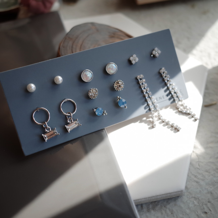 <b><p>NO.84 Throbbing Stall SET Earrs ylish Chic</p></b><b><p>NO.84 ドキドキときめき 失速SETイヤリング スタイリッシュな シックな ユニーデザイン</p></b><br /><br /><p align='center'>