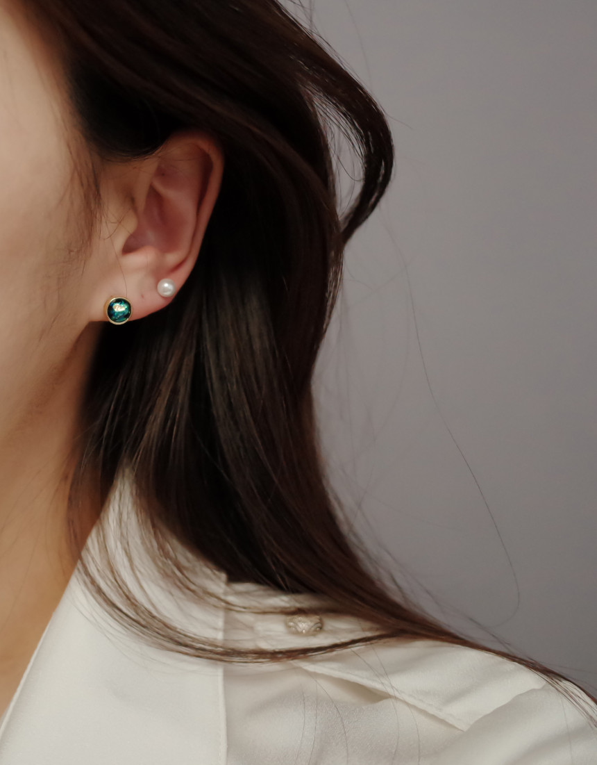 <b><p>NO.84 Throbbing Stall SET Earrs ylish Chic</p></b><b><p>NO.84 ドキドキときめき 失速SETイヤリング スタイリッシュな シックな ユニーデザイン</p></b><br /><br /><p align='center'>