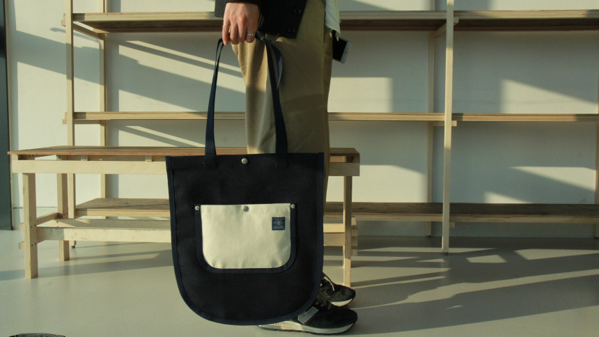 <b><p>Vintage flat back Clean modern Amic feelg</p></b><b><p>ヴィンテージフラットバックすっきりとしたモダンなムードアメリカンな感じヒプハンスタイリングミニマリズ</p></b><br /><br /><p align='center'>