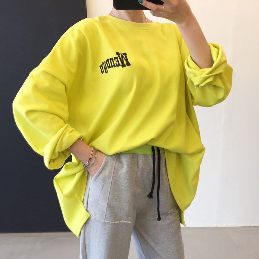 <b><p>Wendy Boxed T-shirt 4color Printing Roulette</p></b><b><p>ウェンディ ボックスTシャツ 4色 印刷 ルーズフィット チュリ 女性長袖 オ・バフェ</p></b><br /><br /><p align='center'>