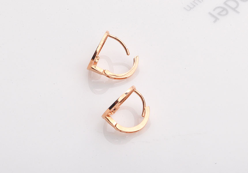 <b><p>14k 18k Cubic One touch Ring earrs Women's</p></b><b><p>14k 18k キュービック ワンタッチ リングピアス 女性K ファッション サークル</p></b><br /><br /><p align='center'>