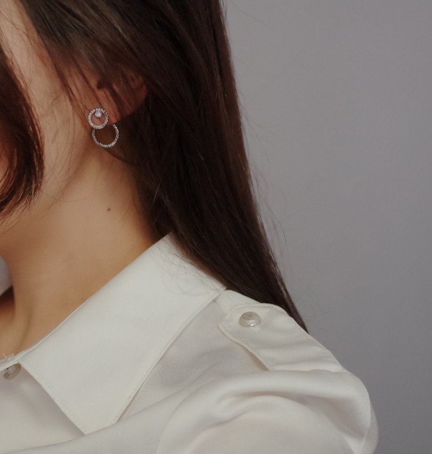 <b><p>Shangri front rear und Silver Es mple Unique</p></b><b><p>シャングリア 前 後 ラウンド チムイヤリ シンプルユニーク スタイリッシュルック</p></b><br /><br /><p align='center'>