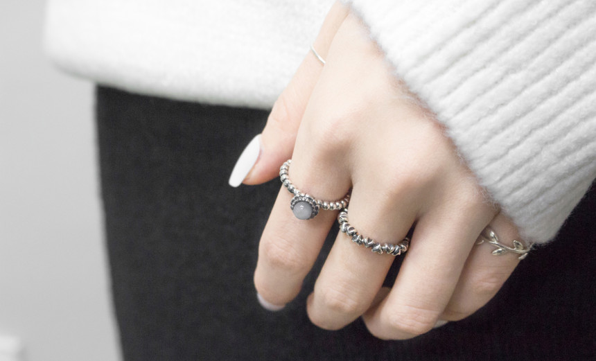 <b><p>Heart ring Bihstone Gud silver925 ze Lay</p></b><b><p>ハートリング 誕生石 ガード シルバー925 サイズ 層 ・セット ウンドゥ</p></b><br /><br /><p align='center'>