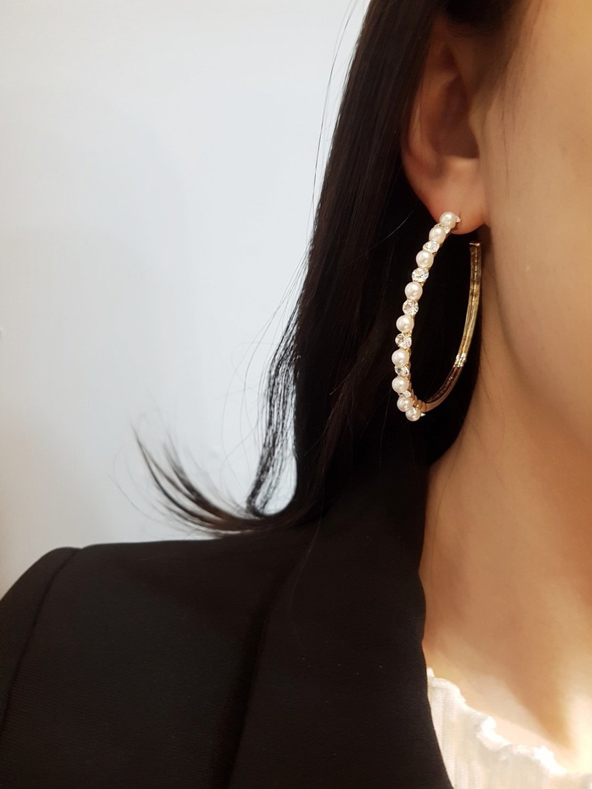 <b><p>Pearl Cubic Ring rs New semester coordation</p></b><b><p>真珠 キュービック リングピアス 新学期コーディネート トル さわやかな 高クオリティ</p></b><br /><br /><p align='center'>