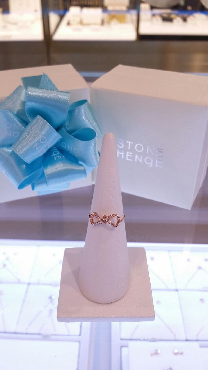 <b><p>Stonehenge 14K Ribb chain ri t0758</p></b><b><p>ストーンヘンジ 14Kリボンチェリング t0758</p></b><br /><br /><p align='center'>