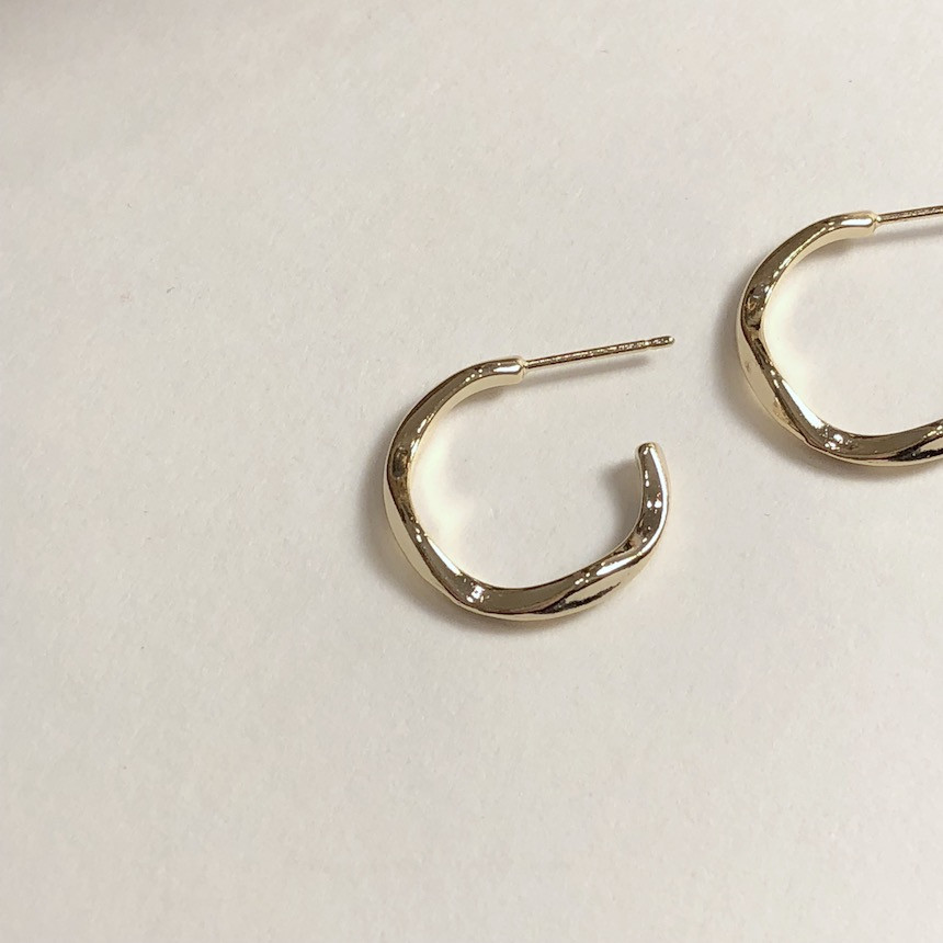 <b><p>relax Metallic earring acc702 Mim asonable</p></b><b><p>リラックス メタリ イヤリング acc702 ミニマル 合理的な 結婚式のファッション</p></b><br /><br /><p align='center'>
