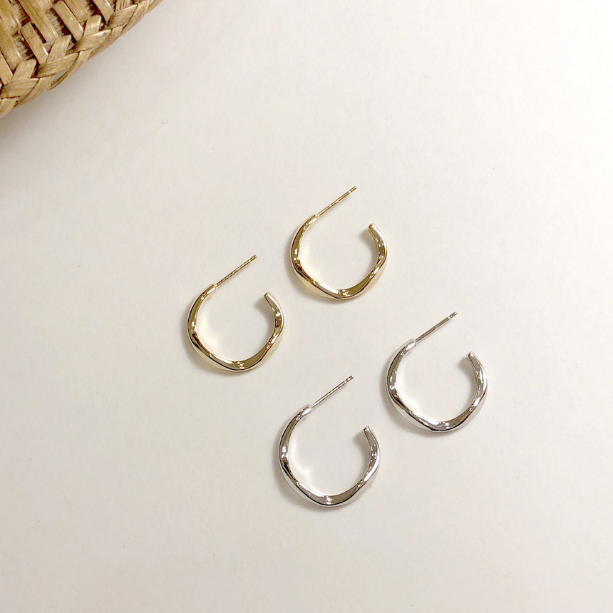 <b><p>relax Metallic earring acc702 Mim asonable</p></b><b><p>リラックス メタリ イヤリング acc702 ミニマル 合理的な 結婚式のファッション</p></b><br /><br /><p align='center'>