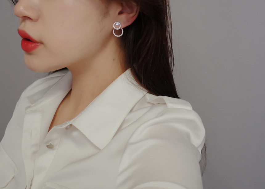 <b><p>Shangri front rear und Silver Es mple Unique</p></b><b><p>シャングリア 前 後 ラウンド チムイヤリ シンプルユニーク スタイリッシュルック</p></b><br /><br /><p align='center'>