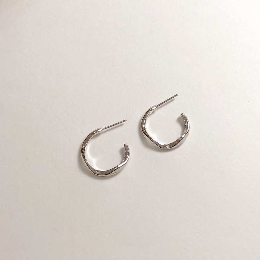 <b><p>relax Metallic earring acc702 Mim asonable</p></b><b><p>リラックス メタリ イヤリング acc702 ミニマル 合理的な 結婚式のファッション</p></b><br /><br /><p align='center'>