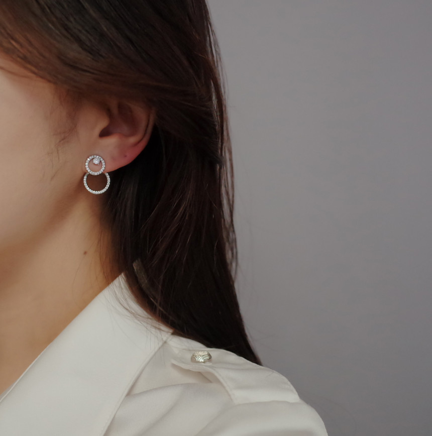 <b><p>Shangri front rear und Silver Es mple Unique</p></b><b><p>シャングリア 前 後 ラウンド チムイヤリ シンプルユニーク スタイリッシュルック</p></b><br /><br /><p align='center'>