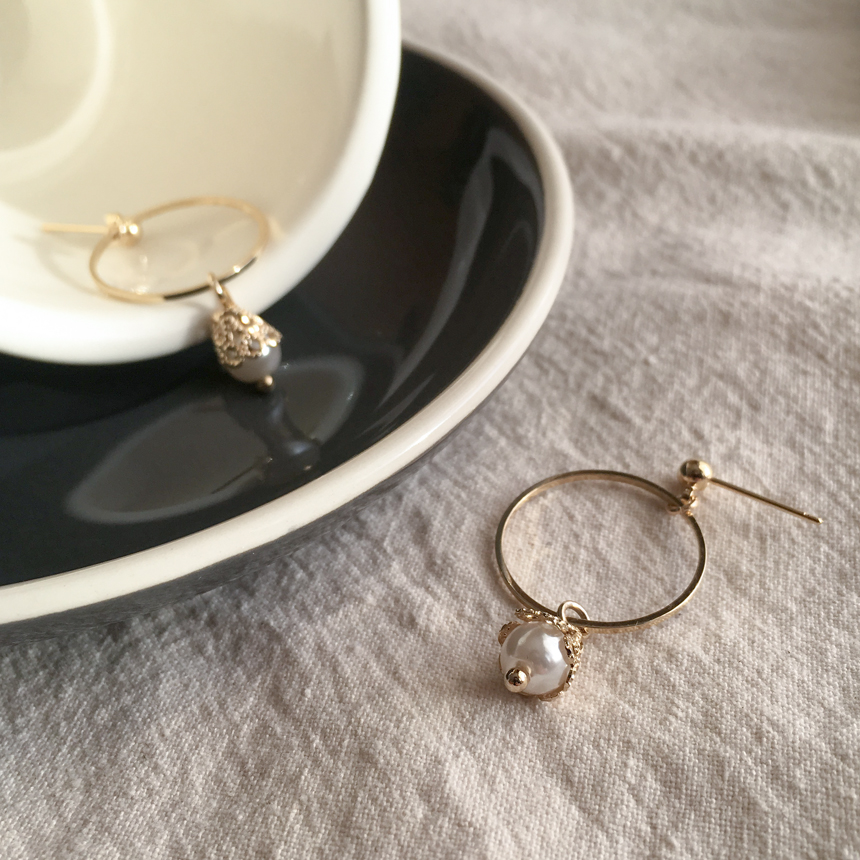 <b><p>1+1 Pearl Drop ring collection set Anque</p></b><b><p>1 + 真珠 ドロップ イヤリング コレクション セット アンティーク オンバル</p></b><br /><br /><p align='center'>