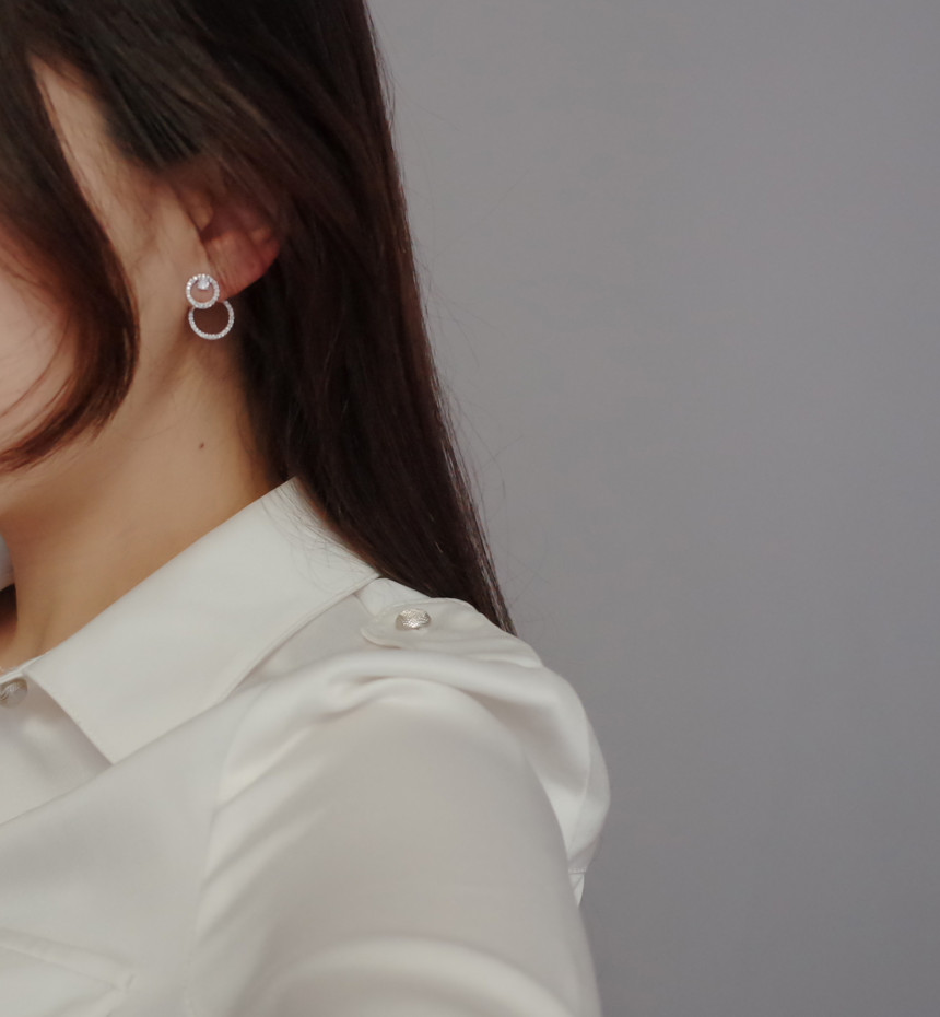 <b><p>Shangri front rear und Silver Es mple Unique</p></b><b><p>シャングリア 前 後 ラウンド チムイヤリ シンプルユニーク スタイリッシュルック</p></b><br /><br /><p align='center'>