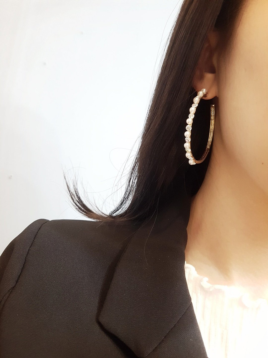 <b><p>Pearl Cubic Ring rs New semester coordation</p></b><b><p>真珠 キュービック リングピアス 新学期コーディネート トル さわやかな 高クオリティ</p></b><br /><br /><p align='center'>