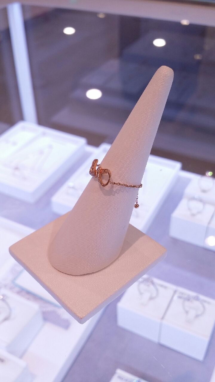 <b><p>Stonehenge 14K Ribb chain ri t0758</p></b><b><p>ストーンヘンジ 14Kリボンチェリング t0758</p></b><br /><br /><p align='center'>