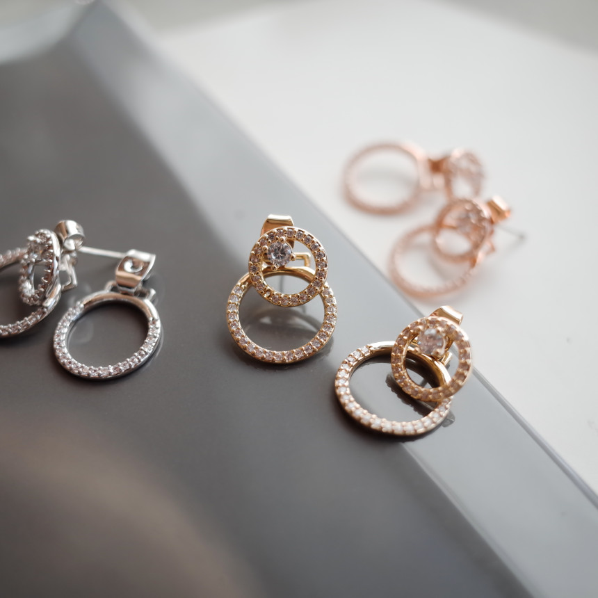 <b><p>Shangri front rear und Silver Es mple Unique</p></b><b><p>シャングリア 前 後 ラウンド チムイヤリ シンプルユニーク スタイリッシュルック</p></b><br /><br /><p align='center'>