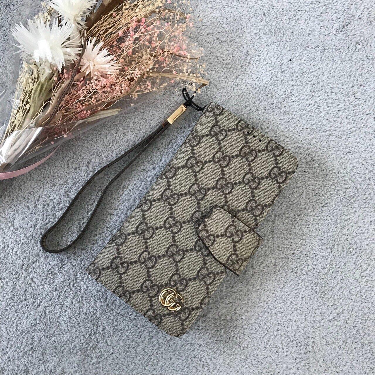 <b><p>All kinds of Galaxy Note 8 Louis Vtton case</p></b><b><p>ギャラクシーノート8ルイヴィトンケース全機種可能</p></b><br /><br /><p align='center'>