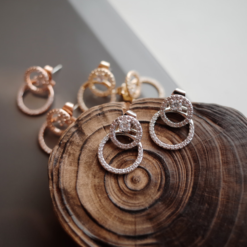 <b><p>Shangri front rear und Silver Es mple Unique</p></b><b><p>シャングリア 前 後 ラウンド チムイヤリ シンプルユニーク スタイリッシュルック</p></b><br /><br /><p align='center'>