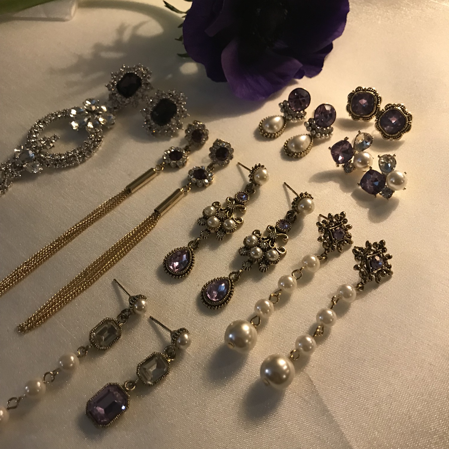 <b><p>Violet earring 8 species Alrgy preventn Woman</p></b><b><p>バイオレット イヤリング 8種 アレルギー対策 女性 紫</p></b><br /><br /><p align='center'>