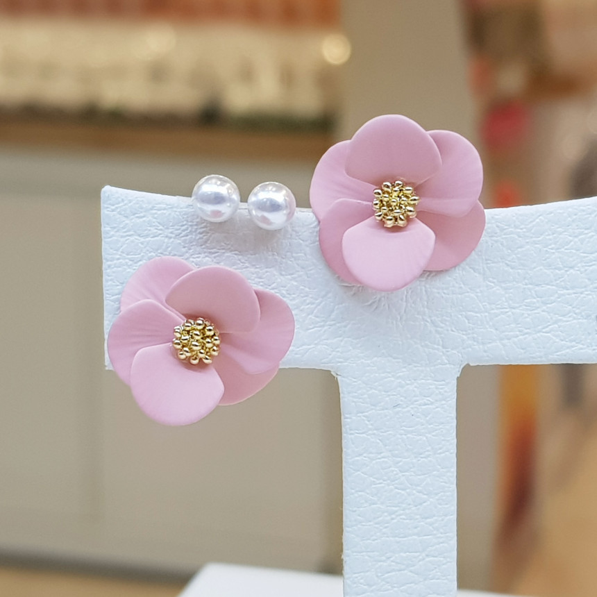 <b><p>Bollare Pastel soft flower ings AAA061 Romantic</p></b><b><p>ボラレ パステルソフトフラワーイヤリング AAA061 ロマンチックスタイル 女心を刺激</p></b><br /><br /><p align='center'>