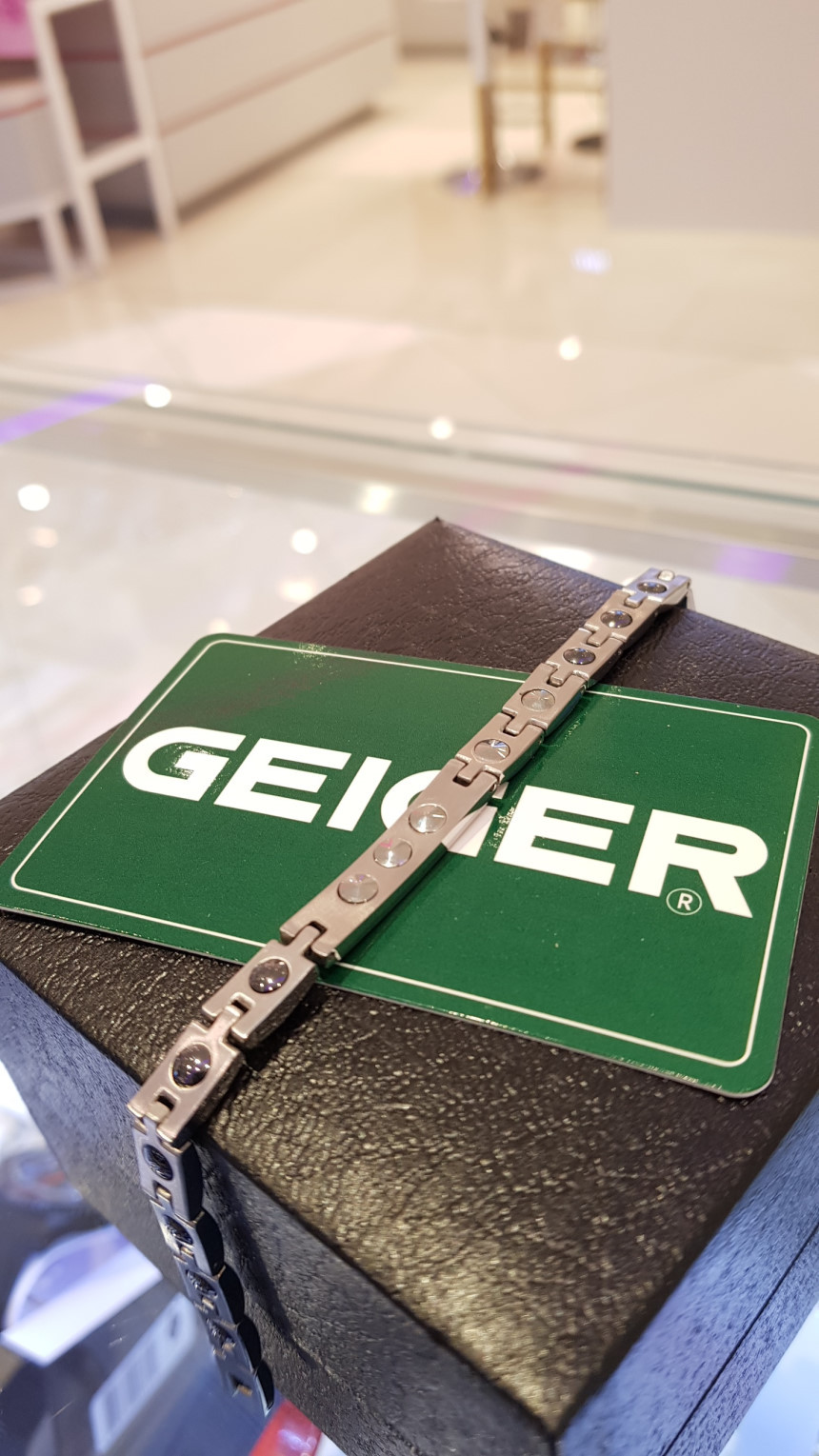 <b><p>Geiger Black camic Women's Watches rmanium</p></b><b><p>ガイガー ブラックセラミック レディース時計 ゲルマニウムブレスレット GE61165BS</p></b><br /><br /><p align='center'>