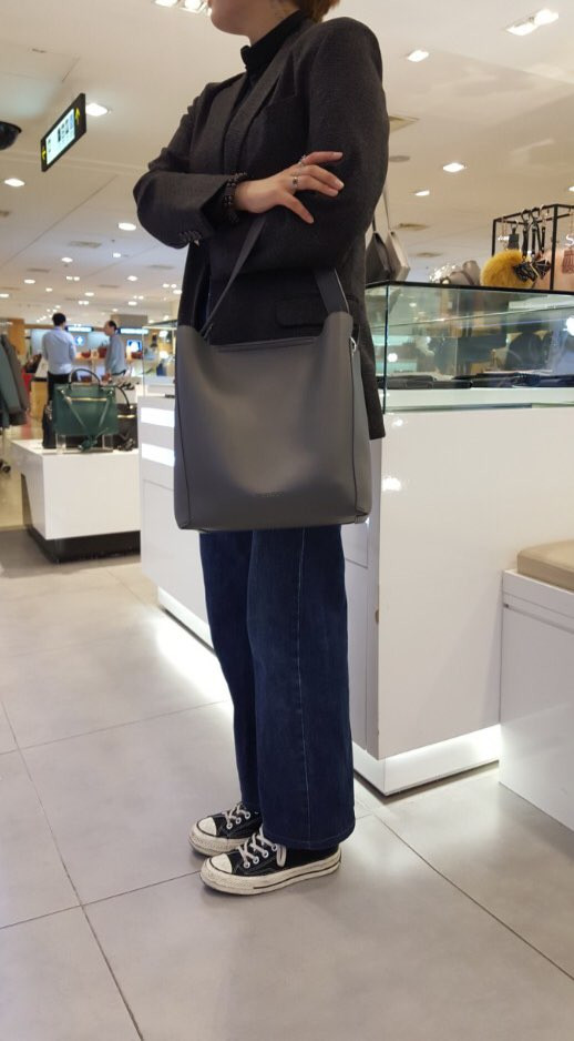 <b><p>Vintage Bench Simple Lar Bucket Ba 3 types</p></b><b><p>ビンチスベンチシンプルラージバケットバック3種VD8SFBSHO726V魅力があるスタイル高慢コーデ</p></b><br /><br /><p align='center'>