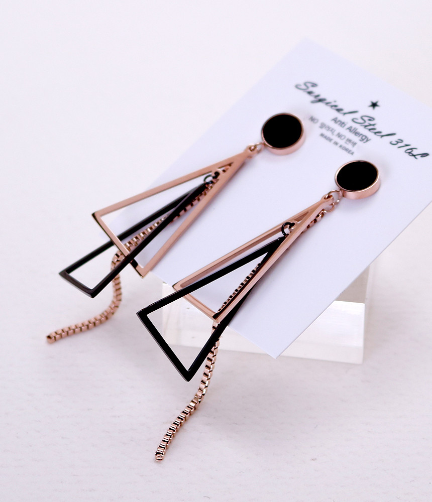 <b><p>Ohnet Surge Steel earring titanium sless</p></b><b><p>オネット 書かれているカールスチール イヤリング チタン ステンレス モダンな シックな</p></b><br /><br /><p align='center'>