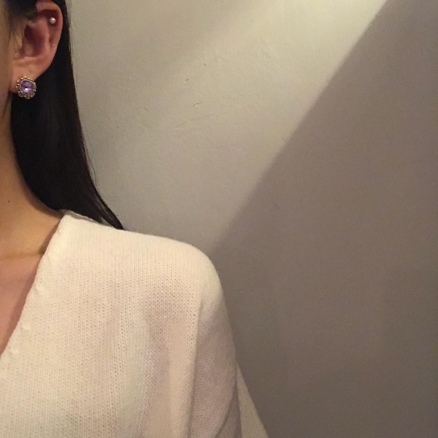 <b><p>Violet earring 8 species Alrgy preventn Woman</p></b><b><p>バイオレット イヤリング 8種 アレルギー対策 女性 紫</p></b><br /><br /><p align='center'>