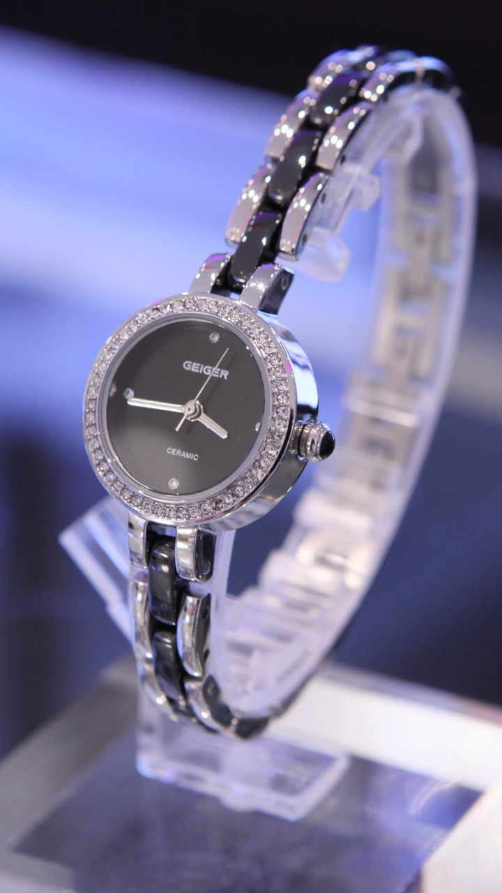 <b><p>Geiger Black camic Women's Watches rmanium</p></b><b><p>ガイガー ブラックセラミック レディース時計 ゲルマニウムブレスレット GE61165BS</p></b><br /><br /><p align='center'>