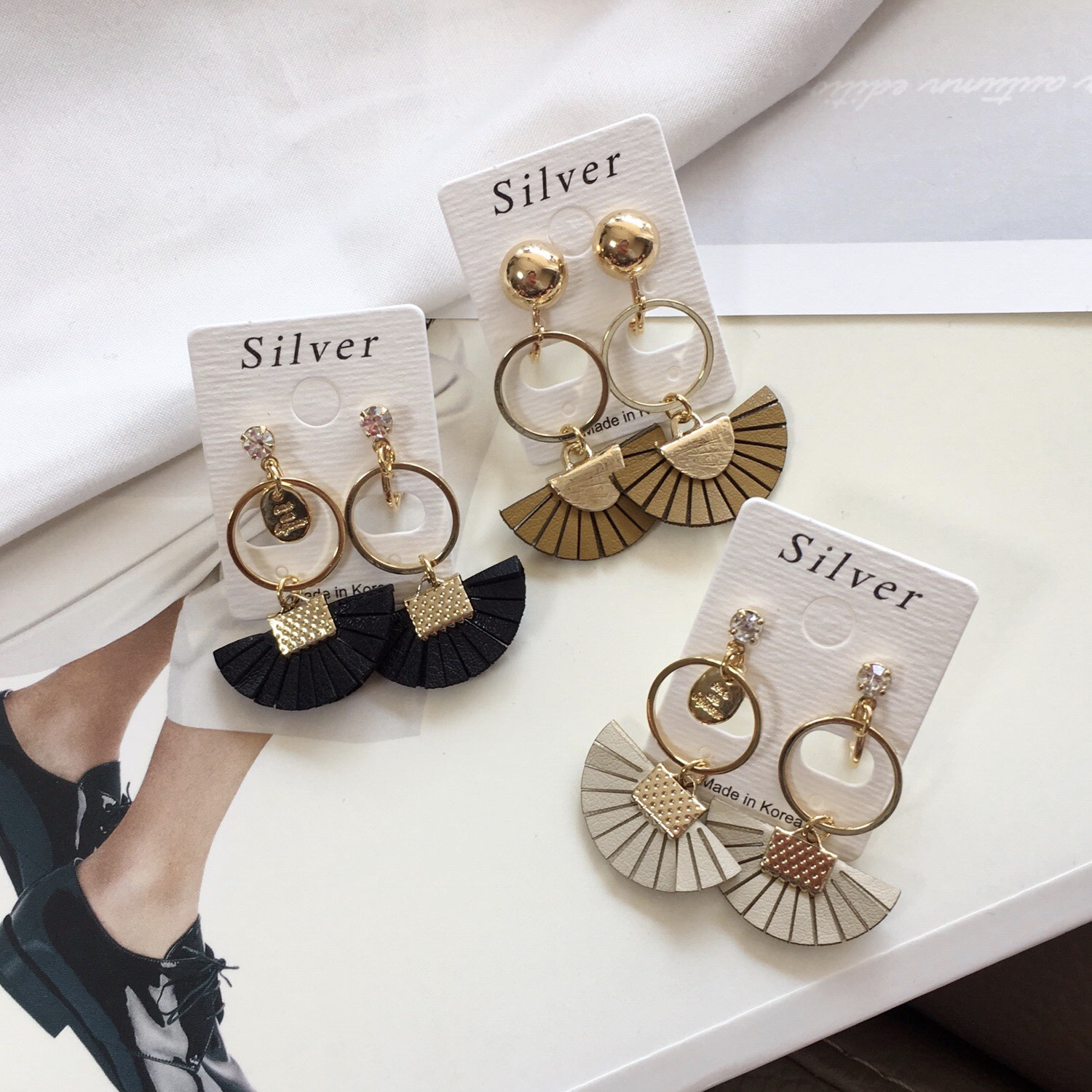 <b><p>Pauline Wicker Outlet 2000-5000 won</p></b><b><p>ポーリン グィチアウトレット 2000-5000ウォン</p></b><br /><br /><p align='center'>