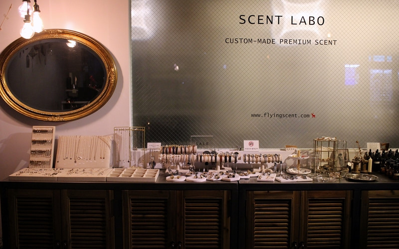 <b><p>square Classy tal feme watch Woman silver</p></b><b><p>正方形 クラス時 メタル 女性 腕時計 シルバー ファッション ギフト デイリー</p></b><br /><br /><p align='center'>