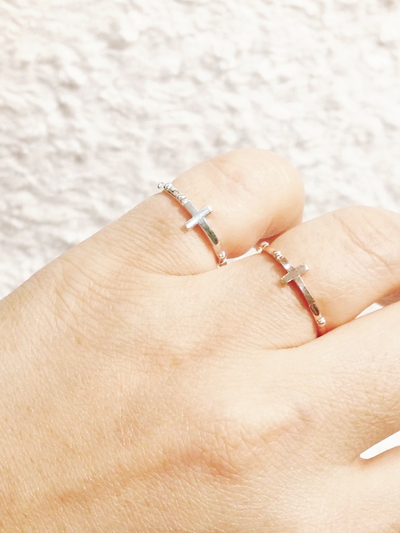 <b><p>handmade Rosary ring 925silver Catholic region</p></b><b><p>ハンドメイド ロザリオリング 925silver カトリック 宗教 デザイン 教会</p></b><br /><br /><p align='center'>