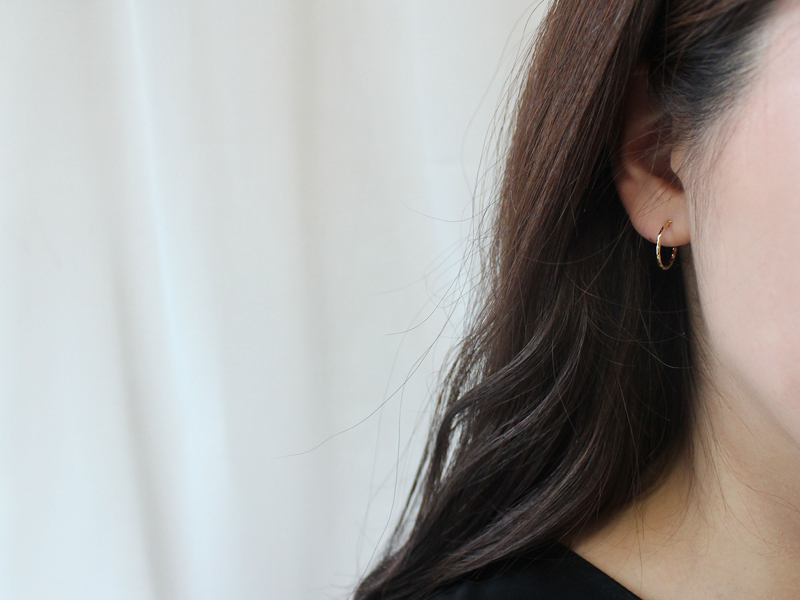 <b><p>Surge bas earring shopp mall handde We ceremony</p></b><b><p>書かれているカール ベーシック イヤリング ショッピモ ハンドメイド 結婚式 様々なコーディネートル</p></b><br /><br /><p align='center'>