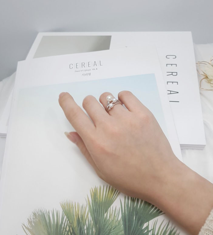 <b><p>Prl pnt All silver rg female Luxury roic</p></b><b><p>真珠 ポイント オールシルバー リング 女性 高級感 ロマンチック ゴド 女神スタイル</p></b><br /><br /><p align='center'>