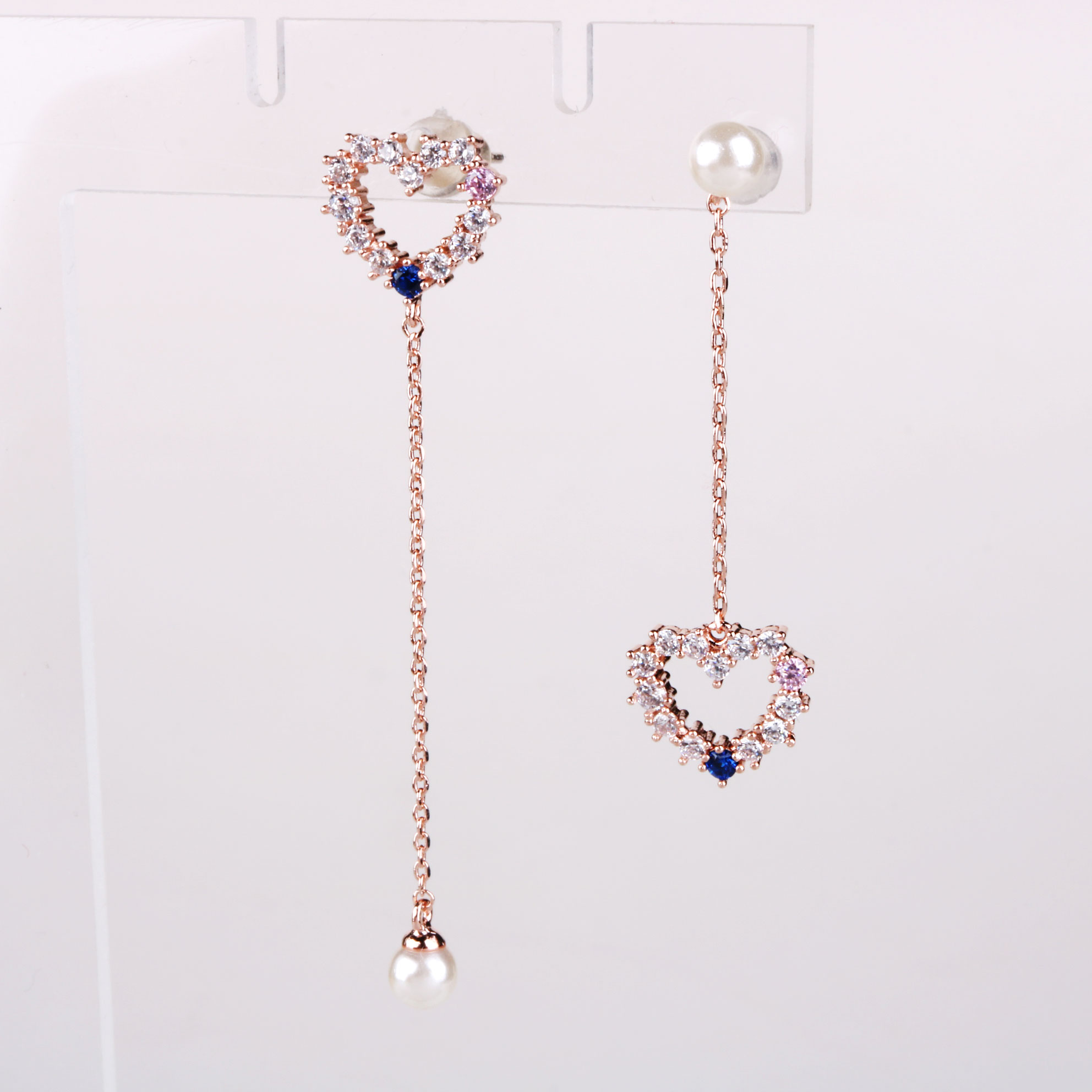 <b><p>Bollare Simple het pel erings SPE418 Lovy</p></b><b><p>ボラレ シンプルハートパールオンバルイヤリング SPE418 ラブリーなムード 可愛気性</p></b><br /><br /><p align='center'>