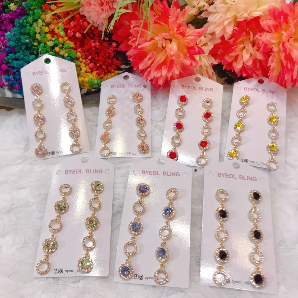 <b><p>A fox Cubic Drop earring Faster ims Lovely</p></b><b><p>ビクセン キュービック ドロップ イヤリング 萌えアイテム ラブリーな ポイント</p></b><br /><br /><p align='center'>