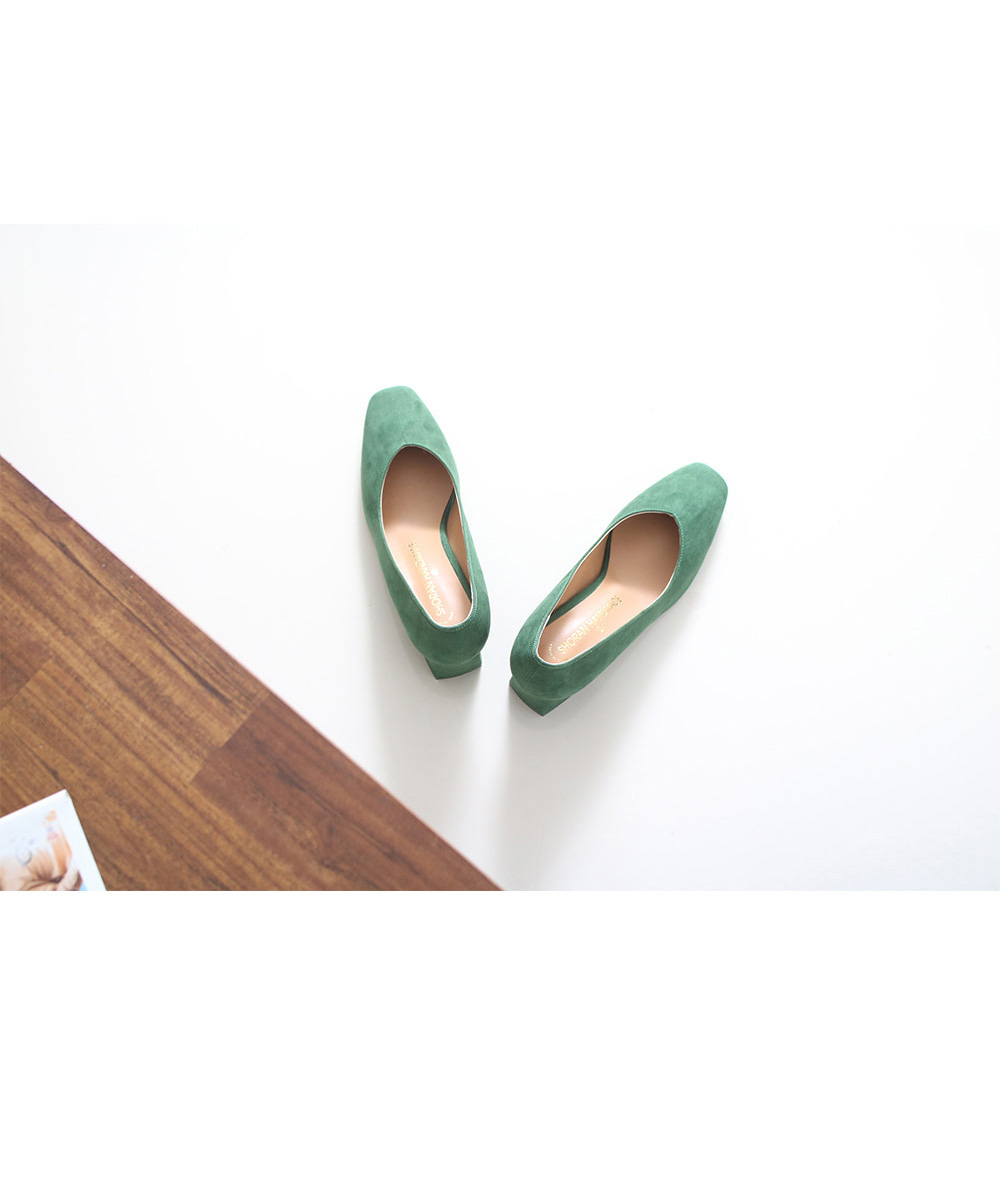 <b><p>Spring new arval Sque nose sde Middle Hill</p></b><b><p>春身上 正方形の鼻 スエード ミドルヒール パンプス 韓国語 7カラー 5cm 女性の靴</p></b><br /><br /><p align='center'>