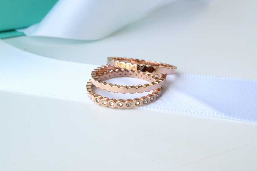 <b><p>titanium race Three Set Cubic point rg Sue</p></b><b><p>チタン レース 3つの セット キュービック ポイント リング 書かれているカールスチール</p></b><br /><br /><p align='center'>