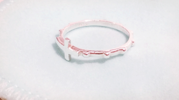 <b><p>handmade Rosary ring 925silver Catholic region</p></b><b><p>ハンドメイド ロザリオリング 925silver カトリック 宗教 デザイン 教会</p></b><br /><br /><p align='center'>