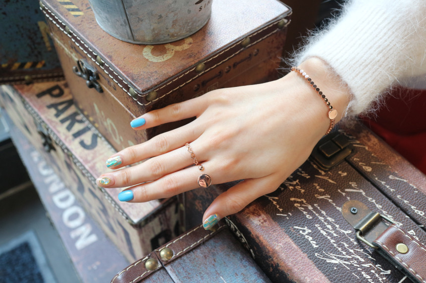 <b><p>simple heart Crown ring Feme chm Girlfend</p></b><b><p>シンプル ハート クラウン リング 女性らしい魅力 ガールフレンドの贈り物 20代</p></b><br /><br /><p align='center'>