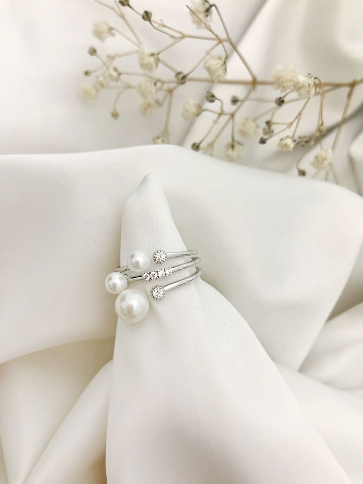 <b><p>Prl pnt All silver rg female Luxury roic</p></b><b><p>真珠 ポイント オールシルバー リング 女性 高級感 ロマンチック ゴド 女神スタイル</p></b><br /><br /><p align='center'>